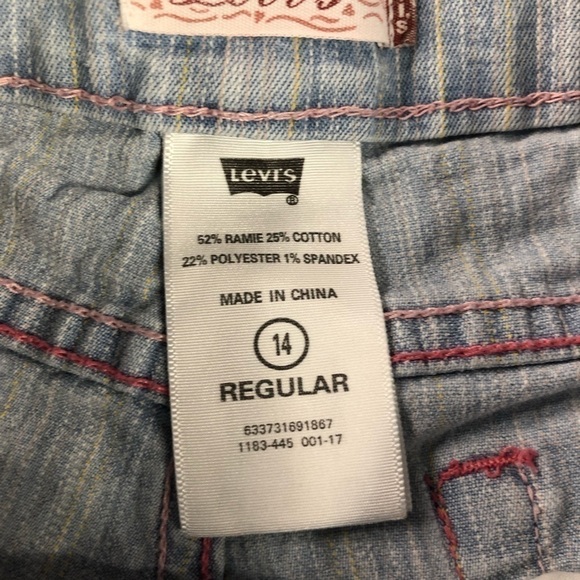 Levis Denim Stripes Jeans Short Size 14 - Picture 3 of 8